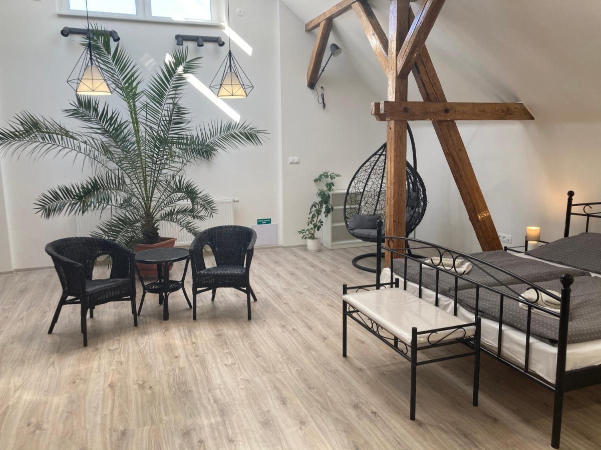 Apartmany Pod Radhostem Rožnov pod Radhoštěm المظهر الخارجي الصورة
