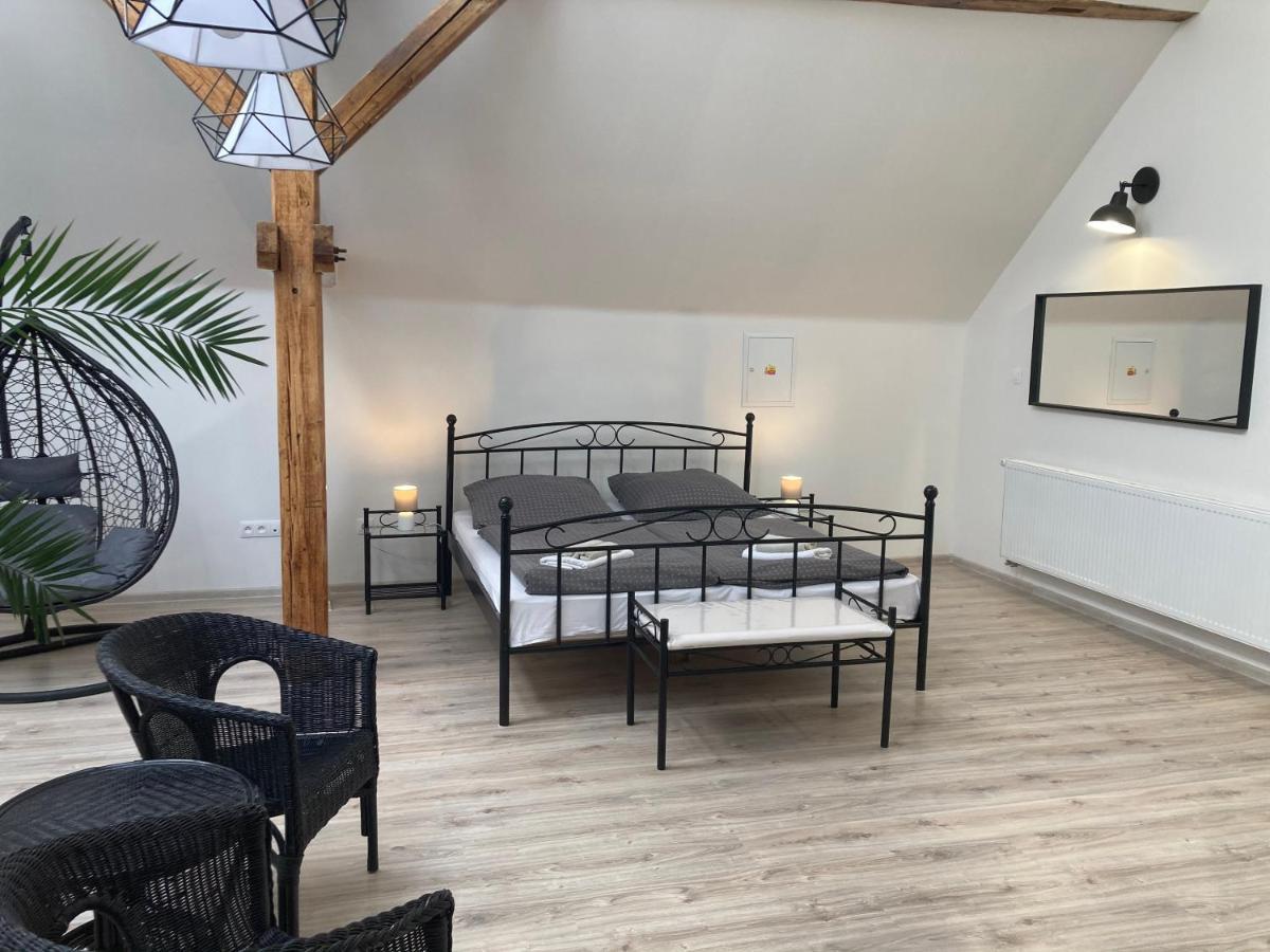 Apartmany Pod Radhostem Rožnov pod Radhoštěm المظهر الخارجي الصورة