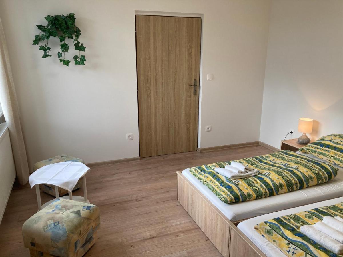 Apartmany Pod Radhostem Rožnov pod Radhoštěm المظهر الخارجي الصورة
